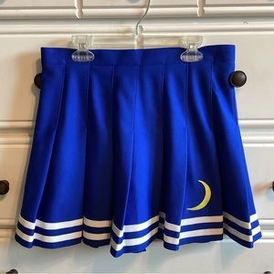 UCLA cheer style skirt